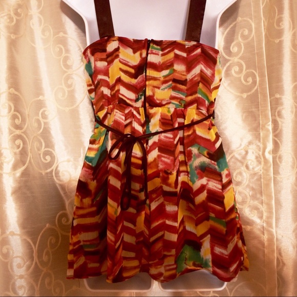 Trixxi Empire Sleeveless Ribbon Chevron Dress - Picture 4 of 8